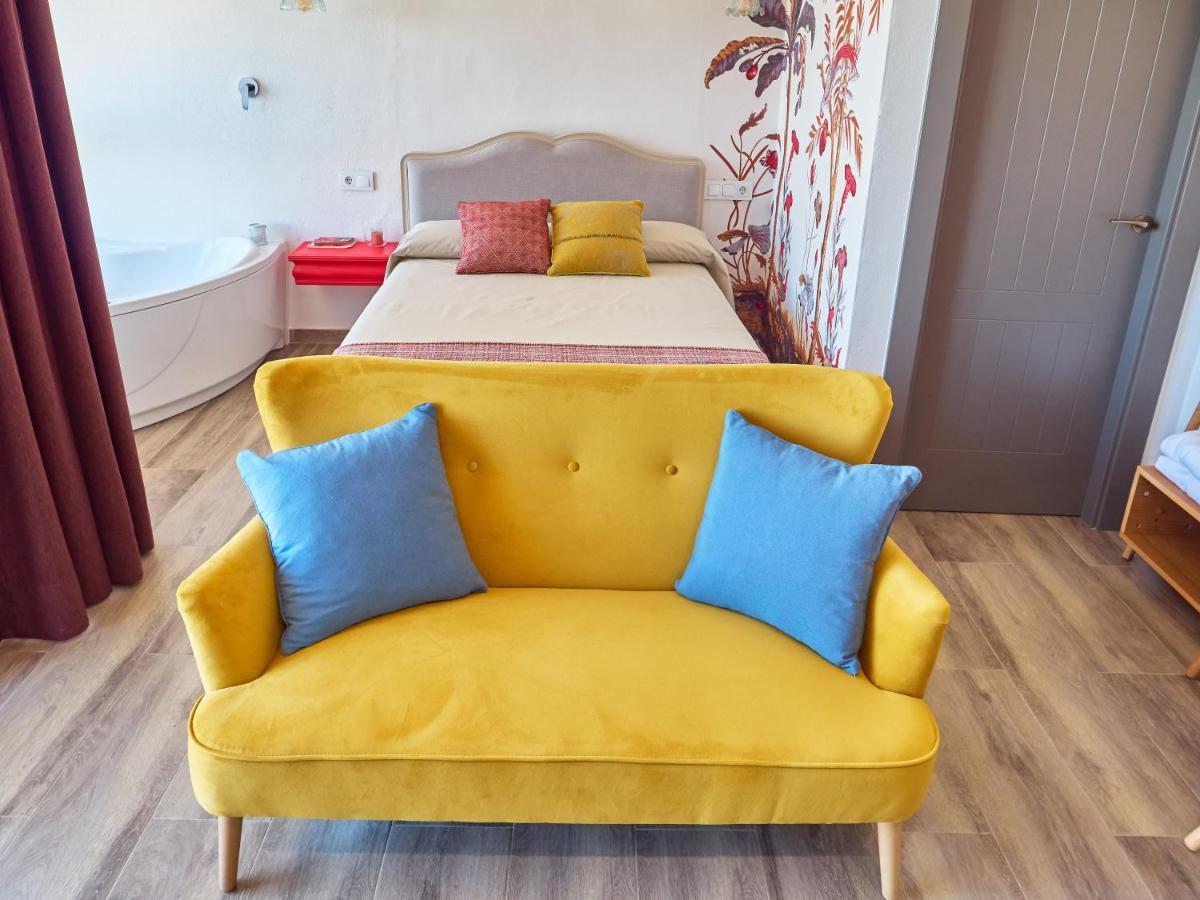 Casas Rurales Maribel - Complejo Moradas Del Cerro 2 - Suites Con Jacuzzi En Alcala Del Jucar Casas del Cerro Dış mekan fotoğraf
